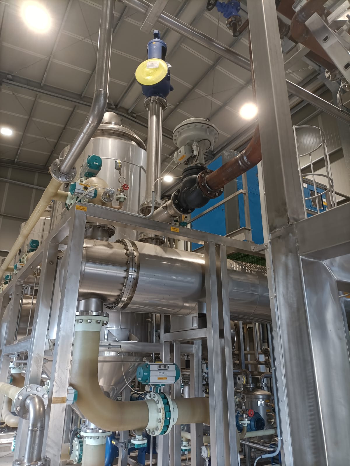 Collegamenti Evaporatori triplo effetto Hera Castelfranco realizzata da S.N.A. Impianti per impianti industriali