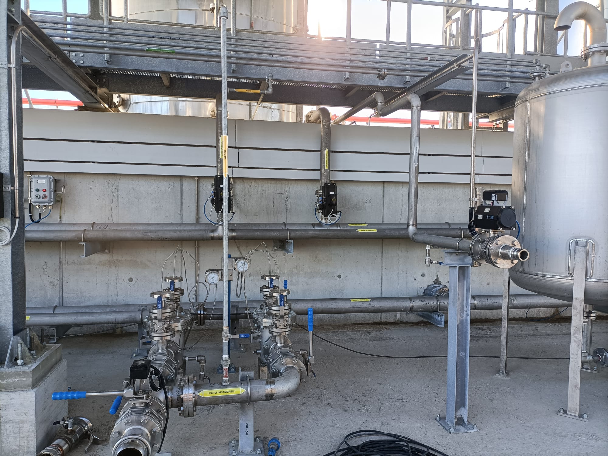 Stoccaggio liquidi infiammabili Ragghianti Pisa e lavorazioni metalmeccaniche S.N.A. Impianti