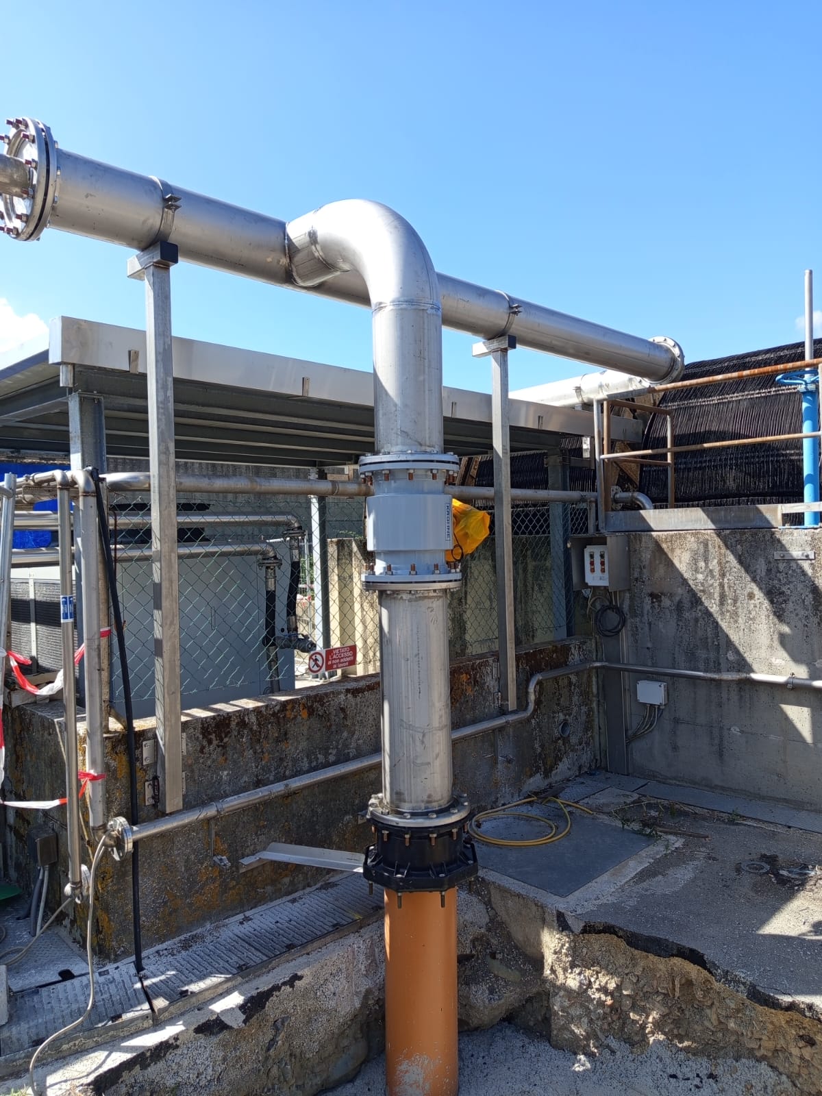 Tubazioni Torrente Pescia con piping industriale e tubazioni prefabbricate S.N.A. Impianti